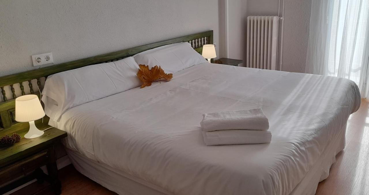 Hotel Del Trueno Ezcaray Exteriör bild